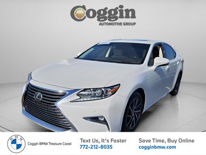 Used 2017 Lexus ES 350 w/ Luxury Package