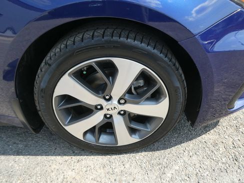 Used 2019 Kia Optima S w/ S Panoramic Sunroof Package FWD image 33