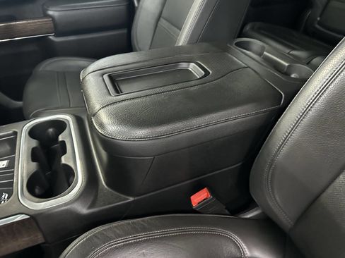 Used 2022 GMC Sierra 2500 Denali w/ Technology Package image 46