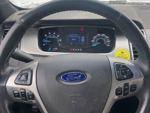 Used 2015 Ford Taurus SEL image 11