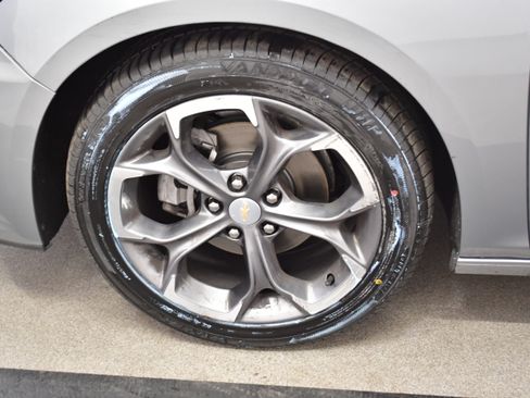 Used 2024 Chevrolet Malibu LT FWD image 35