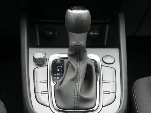Used 2023 Hyundai Kona SEL AWD/4WD image 20