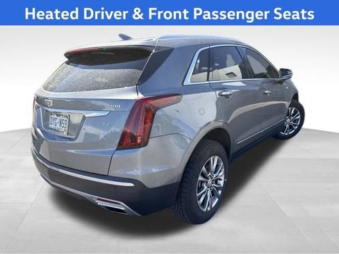 Used 2020 Cadillac XT5 Premium Luxury FWD image 4