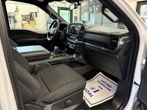 Used 2022 Ford F150 XLT w/ Equipment Group 301A Mid image 28