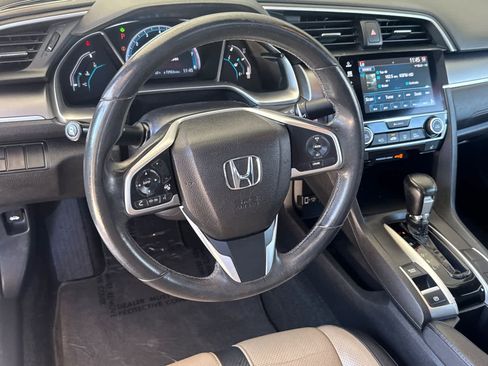 Used 2018 Honda Civic EX-L image 14