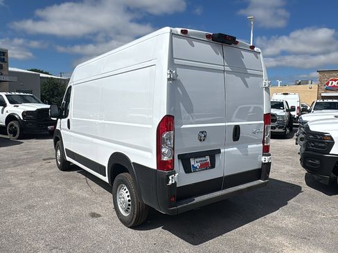 New 2026 RAM ProMaster 2500 FWD image 7