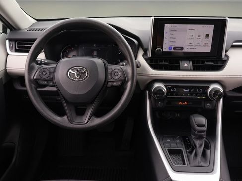 Certified 2023 Toyota RAV4 XLE w/ Convenience Package FWD image 17