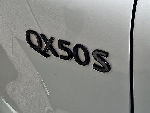 Certified 2023 INFINITI QX50 Sport AWD/4WD image 5