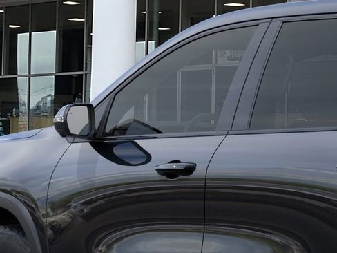 New 2026 GMC Acadia AT4 w/ Luxury Package AWD/4WD image 12