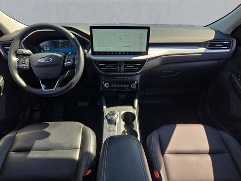 Used 2023 Ford Escape Platinum AWD/4WD image 9