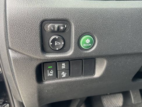 Used 2017 Honda Pilot EX-L image 29