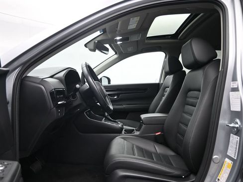 Used 2025 Honda CR-V EX-L image 17