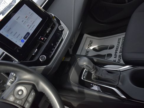 Used 2025 Toyota Corolla SE w/ SE Package image 20