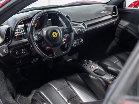 Used 2012 Ferrari 458 Italia Coupe RWD image 39