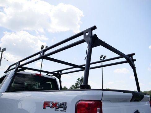 Used 2023 Ford F350 XL w/ 360-Degree Camera Package AWD/4WD image 3
