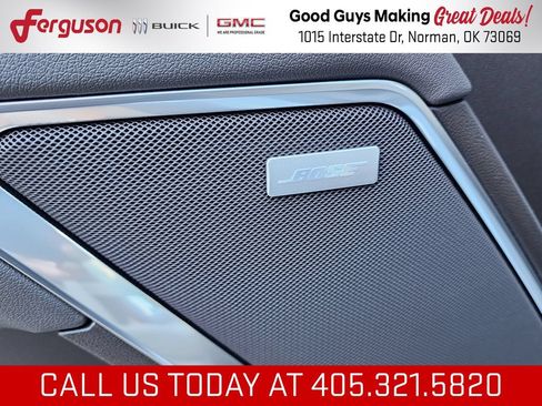 New 2026 GMC Sierra 1500 SLT w/ SLT Premium Plus Package AWD/4WD image 16