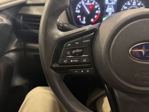 Used 2024 Subaru Crosstrek 2.0i image 6