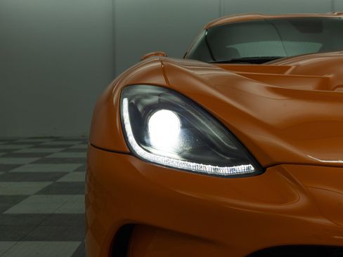 Used 2014 SRT Viper SRT-10 image 33