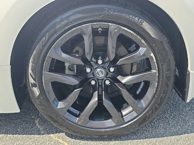 Used 2020 Nissan 370Z Coupe RWD image 31