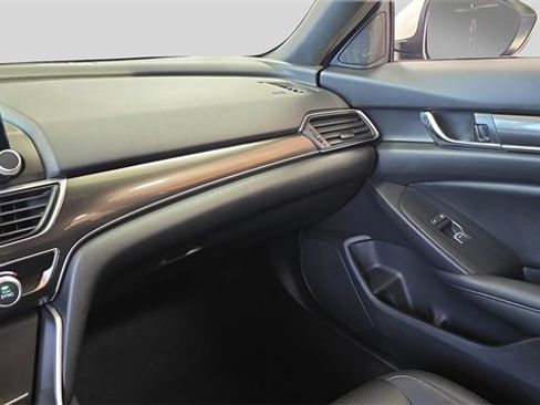 Used 2019 Honda Accord Sport image 21