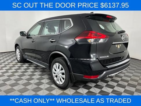 Used 2018 Nissan Rogue S AWD/4WD image 6