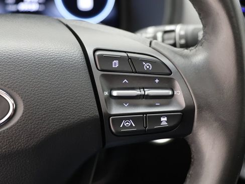 Used 2023 Hyundai Kona Limited AWD/4WD image 20