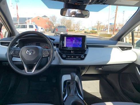 Used 2023 Toyota Corolla SE image 15