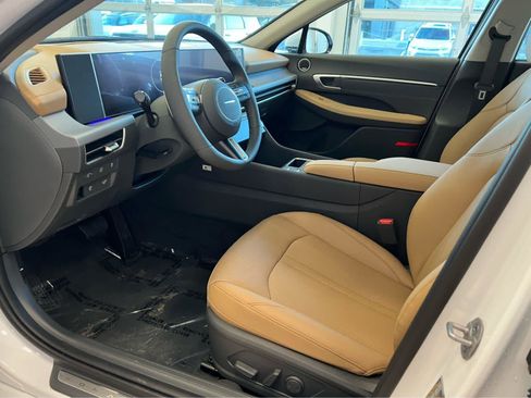 New 2026 Hyundai Sonata Limited FWD image 27
