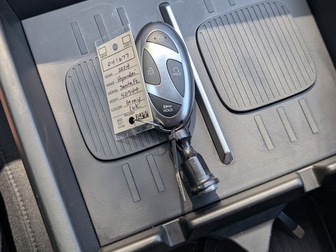 Used 2024 Hyundai Santa Fe SE image 37