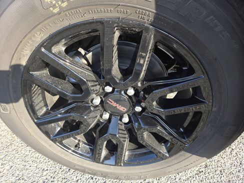 New 2026 GMC Sierra 1500 Elevation w/ Preferred Package image 12