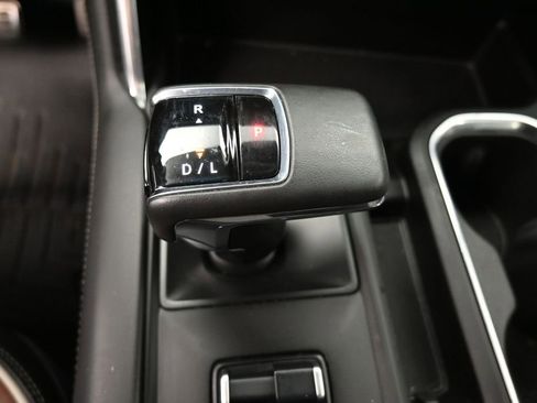 Used 2023 GMC Sierra 1500 Denali Ultimate AWD/4WD image 39