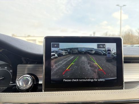 Certified 2022 Lincoln Corsair AWD w/ Equipment Group 101A image 25