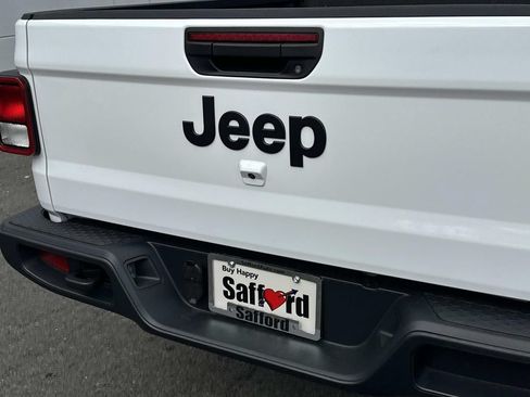 New 2026 Jeep Gladiator Sport AWD/4WD image 11