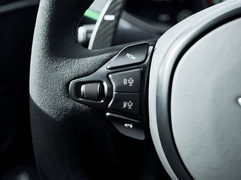 Used 2023 Aston Martin V12 Vantage image 61