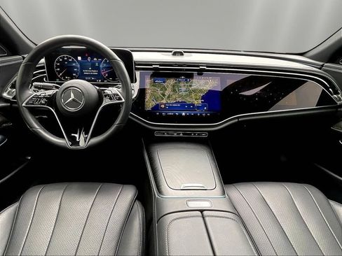 Certified 2025 Mercedes-Benz E 450 4MATIC Sedan image 9