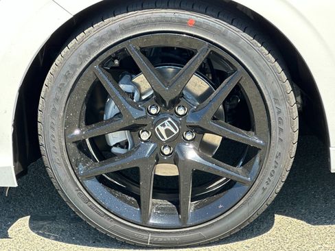 New 2026 Honda Civic Sport image 32