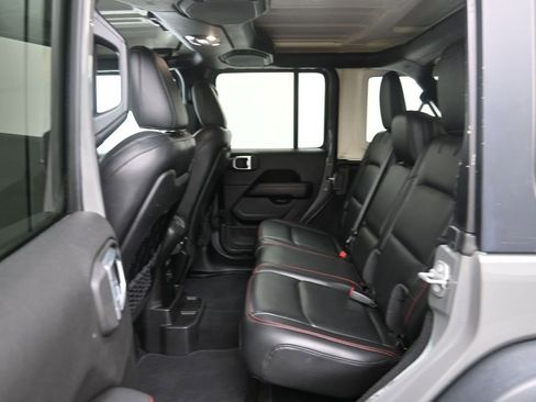 Used 2021 Jeep Wrangler Unlimited Rubicon AWD/4WD image 20