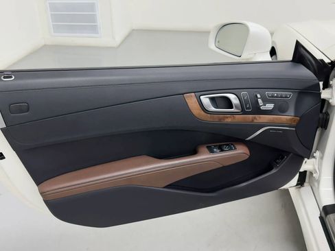 Used 2014 Mercedes-Benz SL 550 image 28