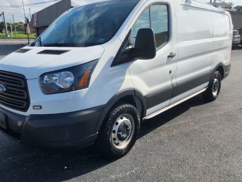 Used 2016 Ford Transit 150 130 Low Roof RWD image 1