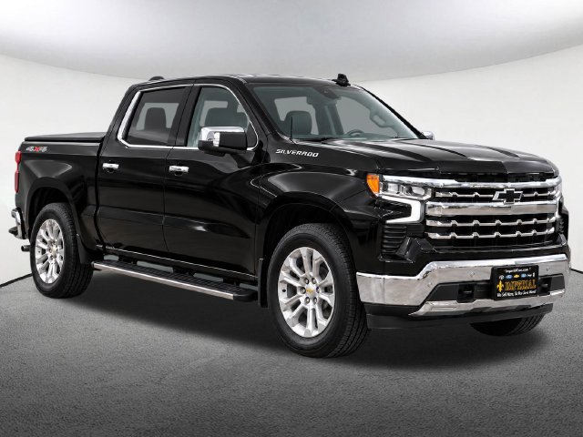 Used 2024 Chevrolet Silverado 1500 LTZ AWD/4WD image 2