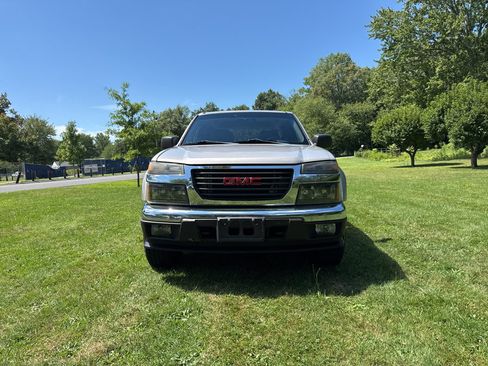 Used 2005 GMC Canyon SLE AWD/4WD image 9