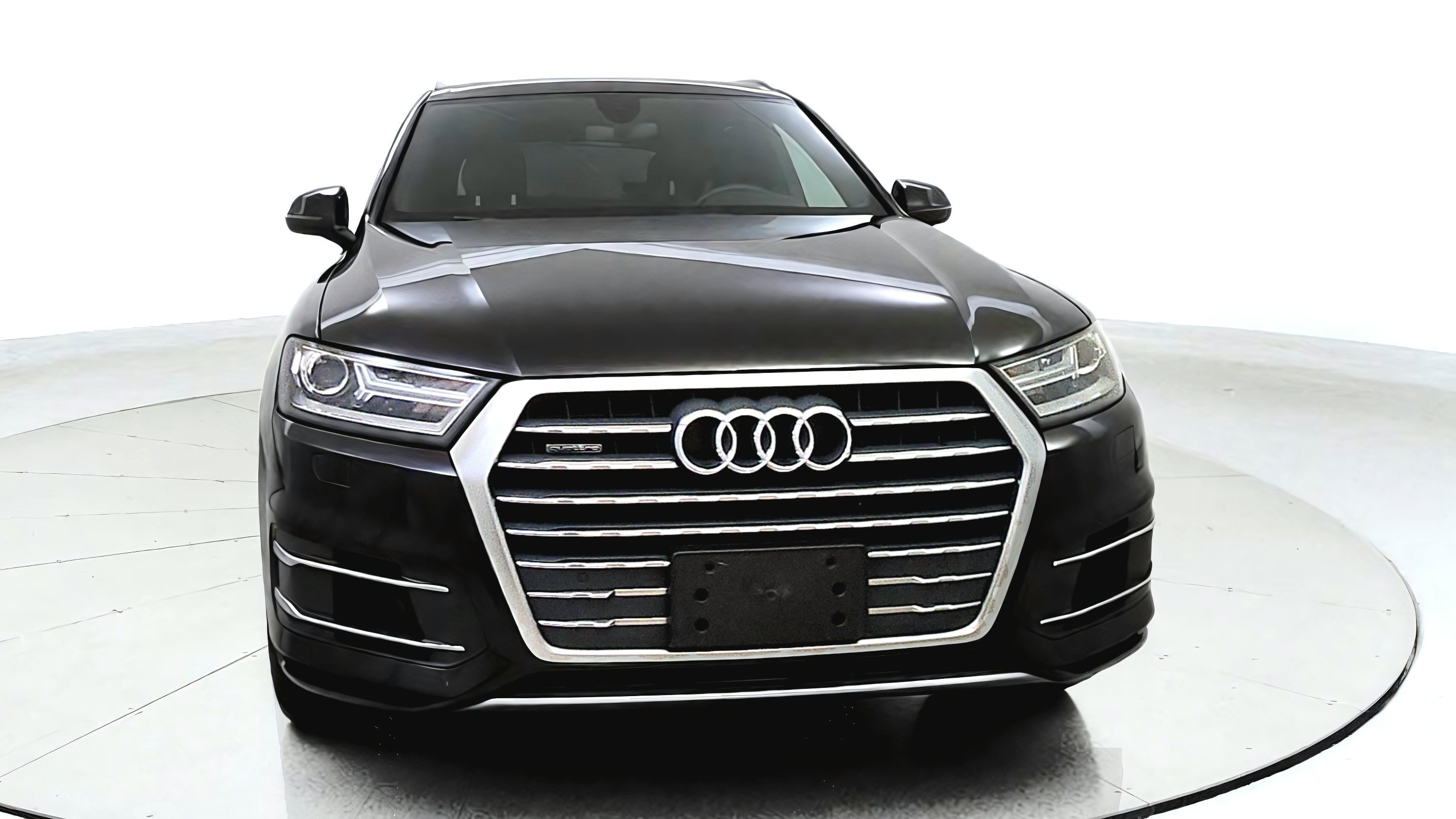 Used 2018 Audi Q7 3.0T Premium Plus AWD/4WD image 2
