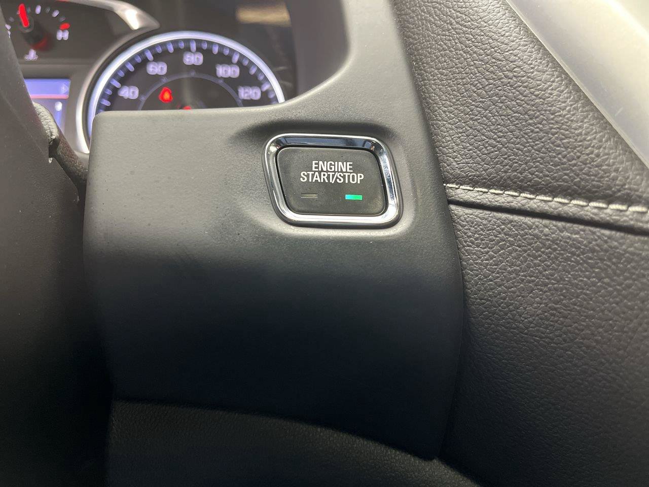 Certified 2022 GMC Acadia SLT w/ Elevation Edition AWD/4WD image 25