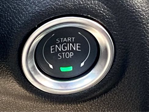 Used 2024 Chevrolet Silverado 1500 Custom AWD/4WD image 9