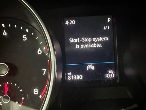 Used 2020 Volkswagen Tiguan S image 20