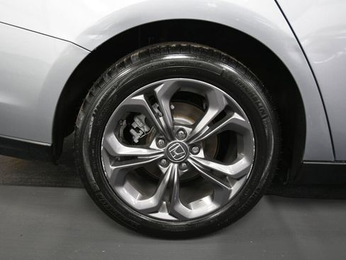 Used 2023 Honda Accord EX image 31