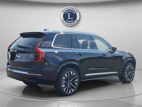 New 2026 Volvo XC90 B6 Plus w/ Protection Package Premier image 3