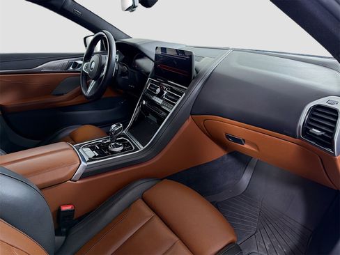 Used 2023 BMW M850i Gran Coupe xDrive image 32