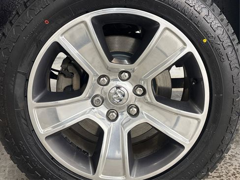 Used 2020 RAM 1500 Sport w/ Level 2 Equipment Group AWD/4WD image 31