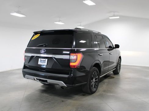 Used 2019 Ford Expedition Limited w/ Equipment Group 301A RWD image 8